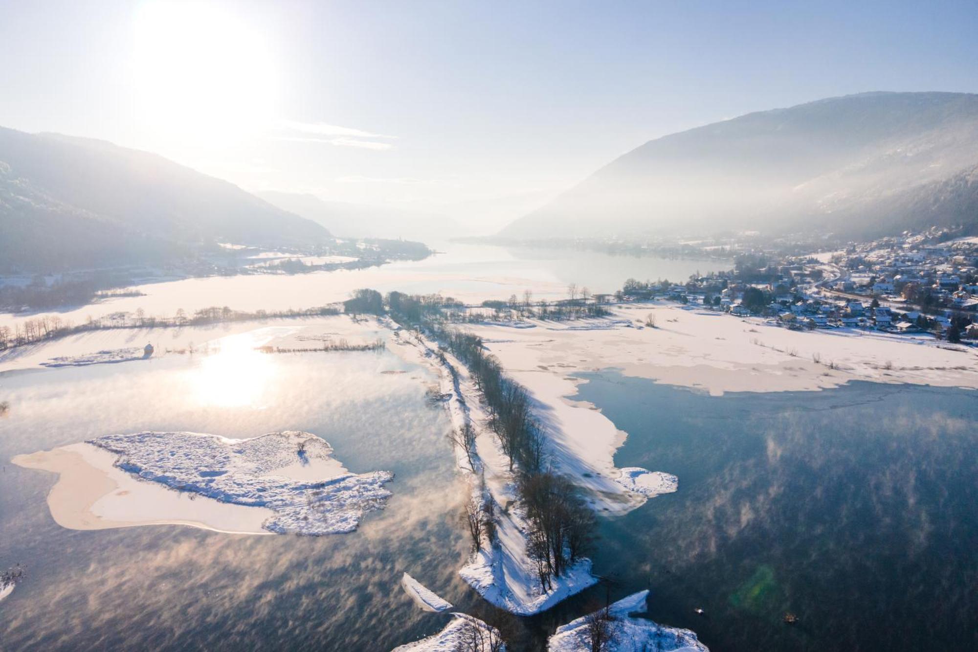 Seecamping Berghof - Mobilheime Landskron Kültér fotó